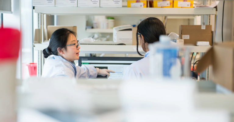 People talking in a lab